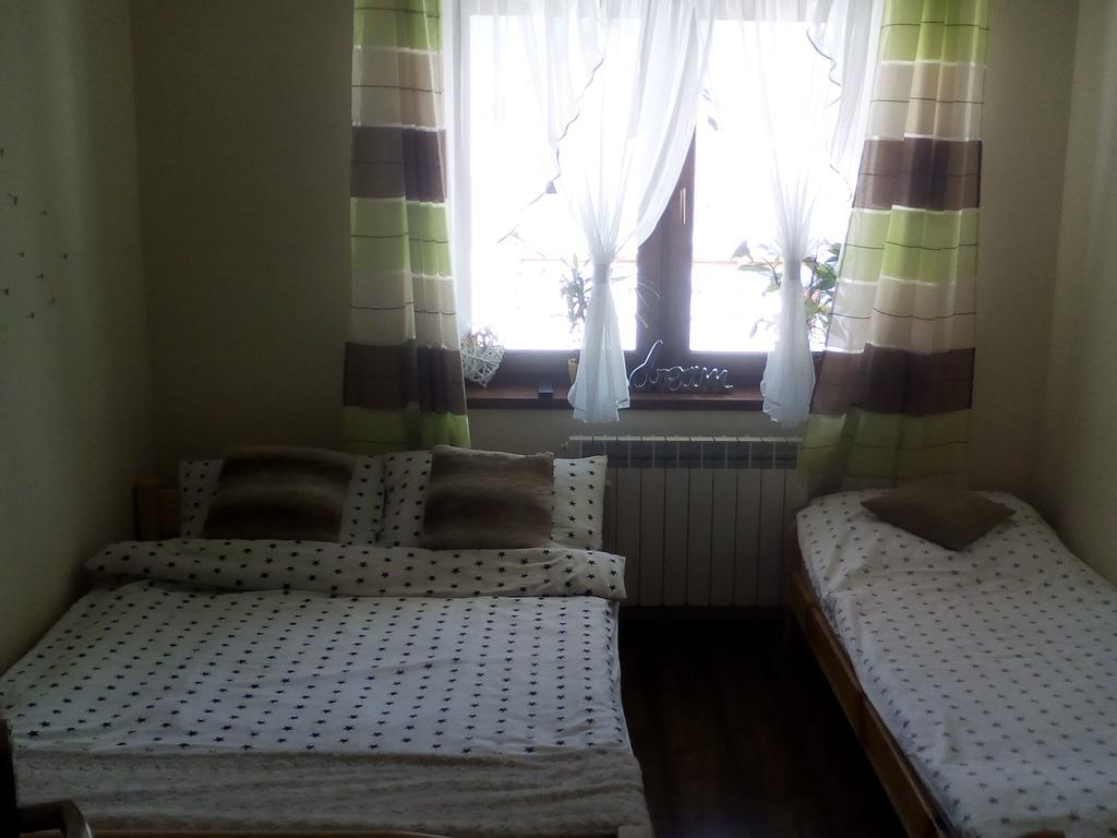 Domki I Pokoje U Ilony Krościenko Buitenkant foto